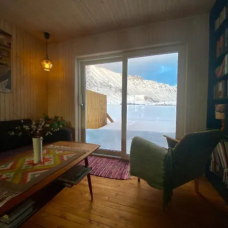 Semesterbostad The Blue House In Lofoten *