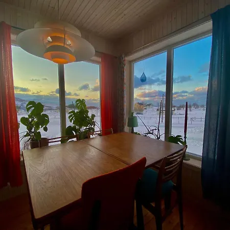 The Blue House In Lofoten Semesterbostad